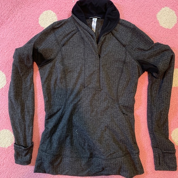 Lululemon Runderful 1/2 Zip - Picture 4 of 8